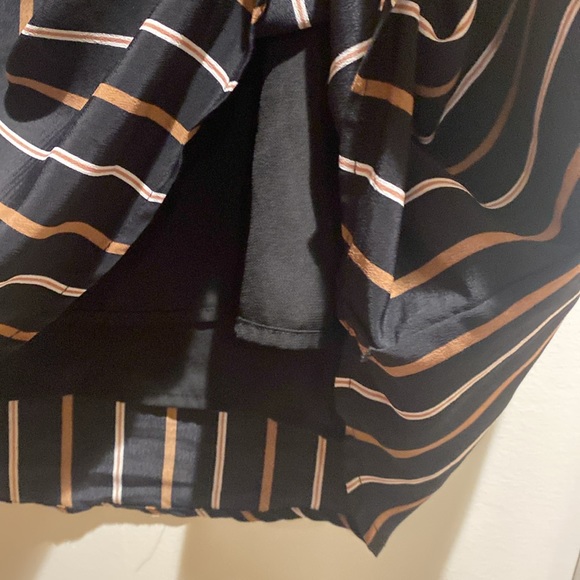 Orb sleeveless top. Size XL ladies - Picture 4 of 7